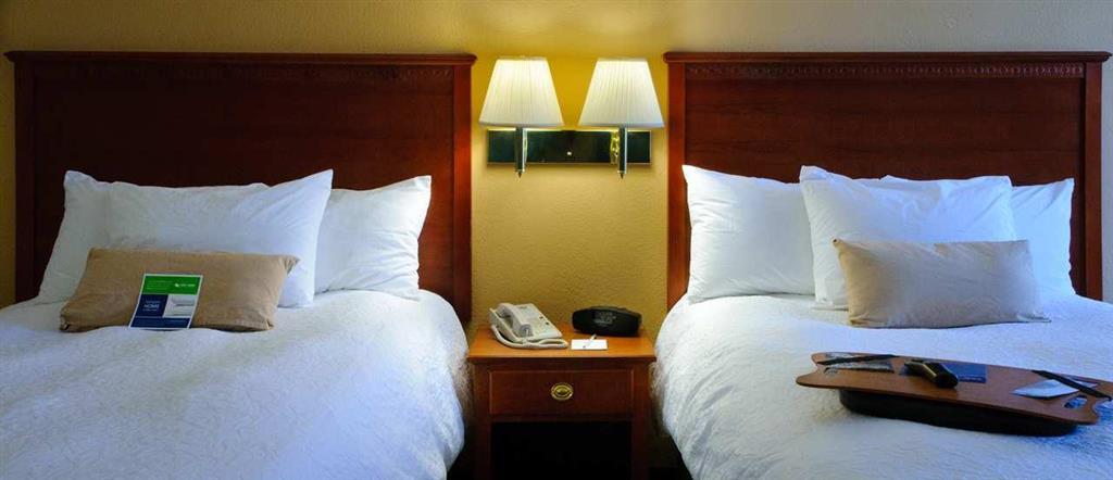 Hampton Inn Kinston Quarto foto