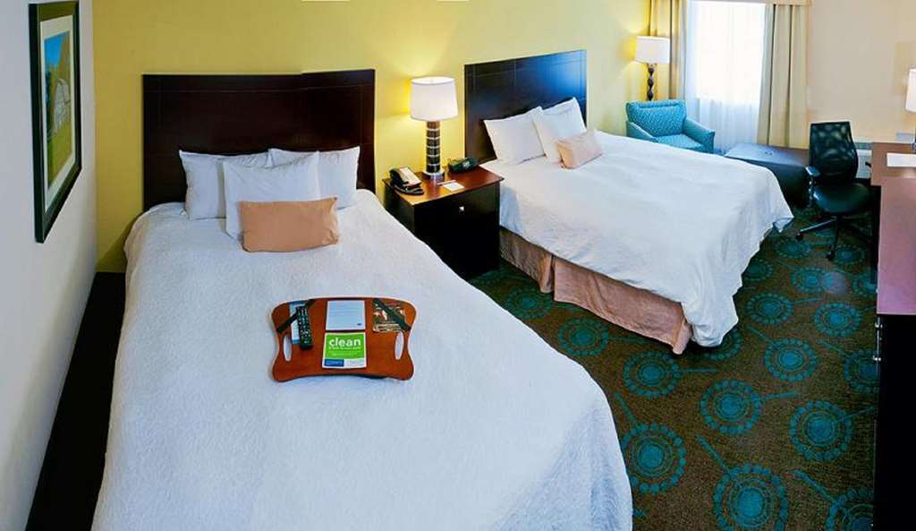 Hampton Inn Kinston Quarto foto